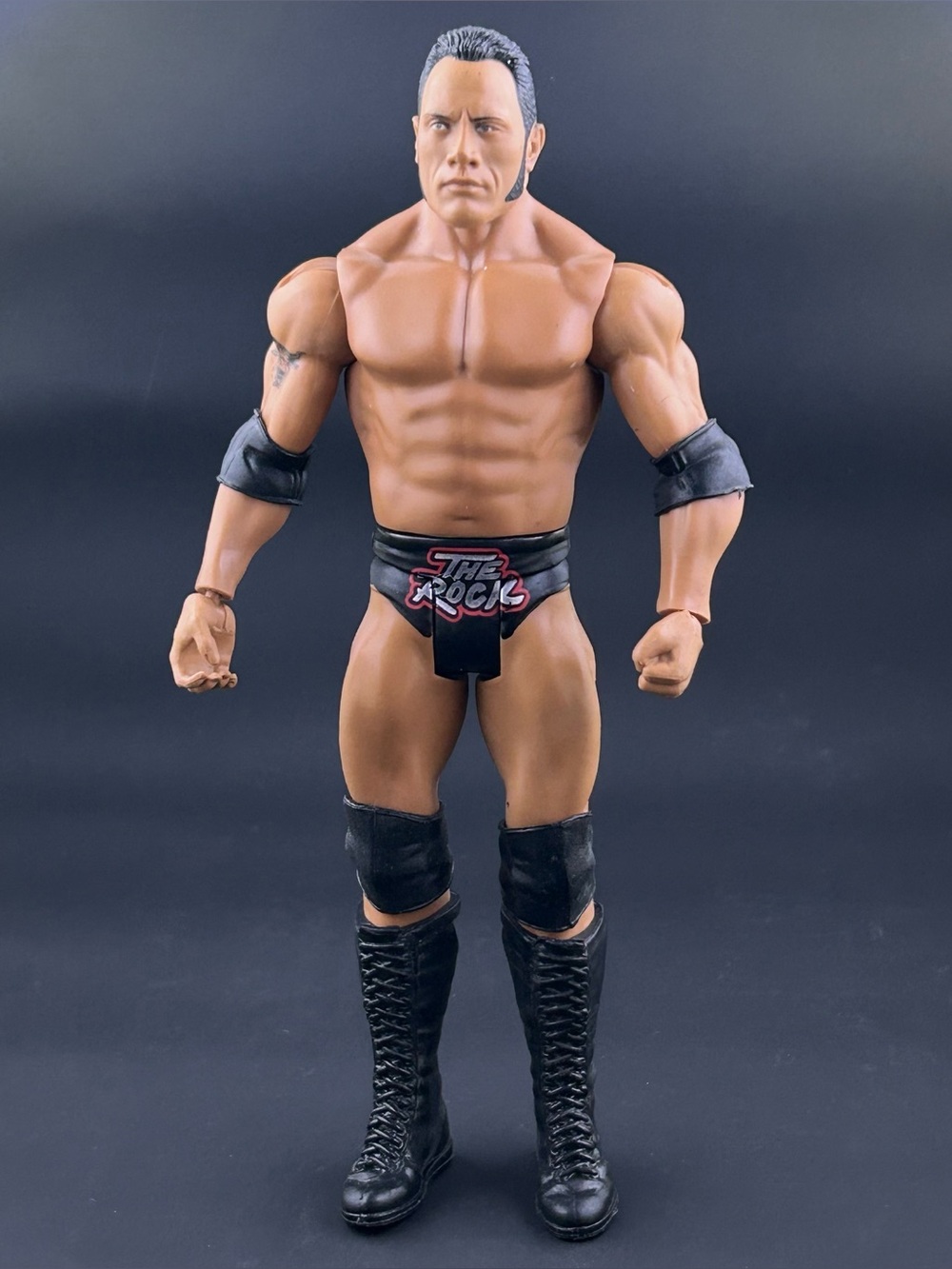 Mattel WWE Basic The Rock Wrestling Action Figure 2020 Championship Showdown